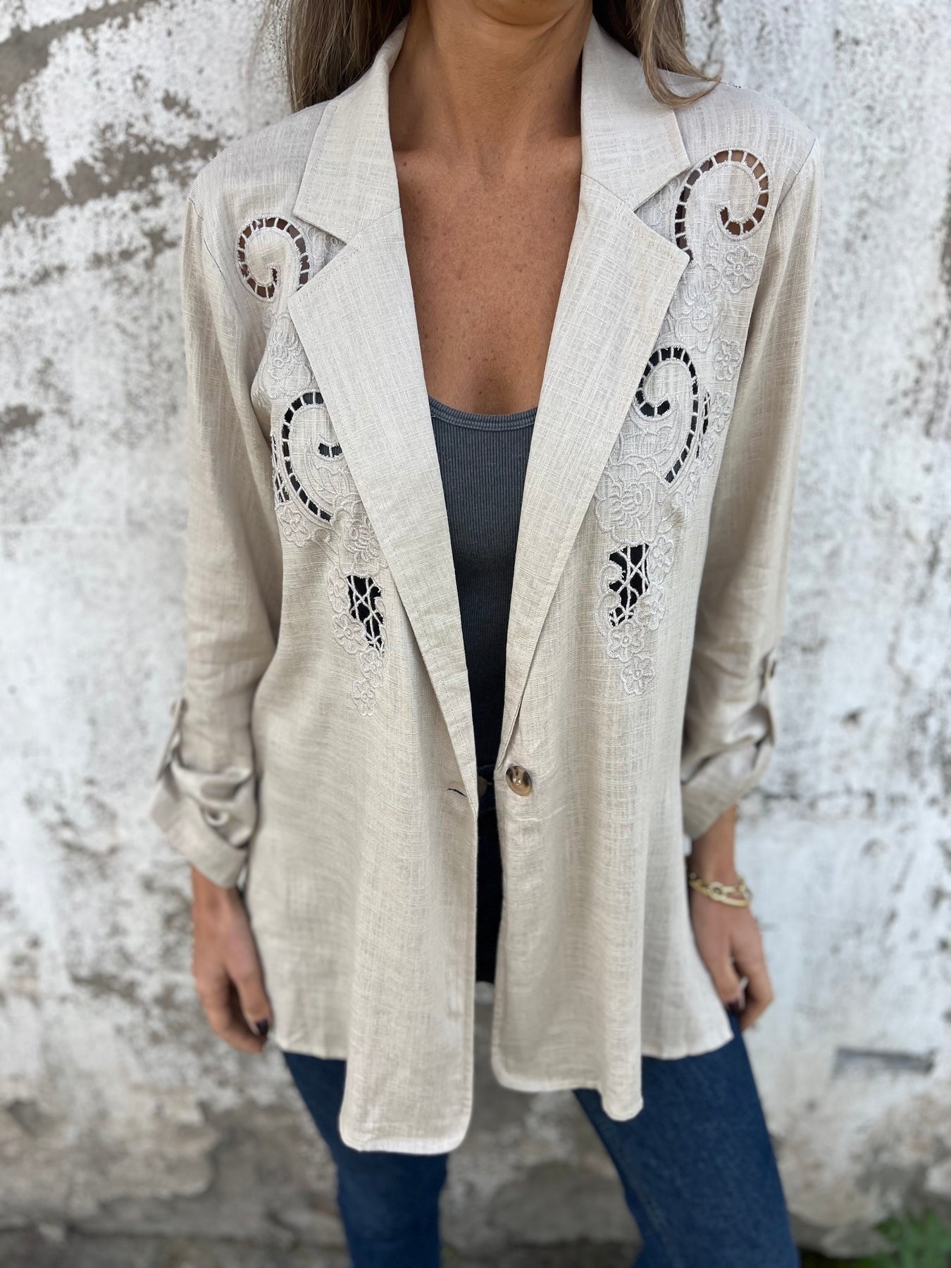 Blazer con bordados de encaje | Sienna