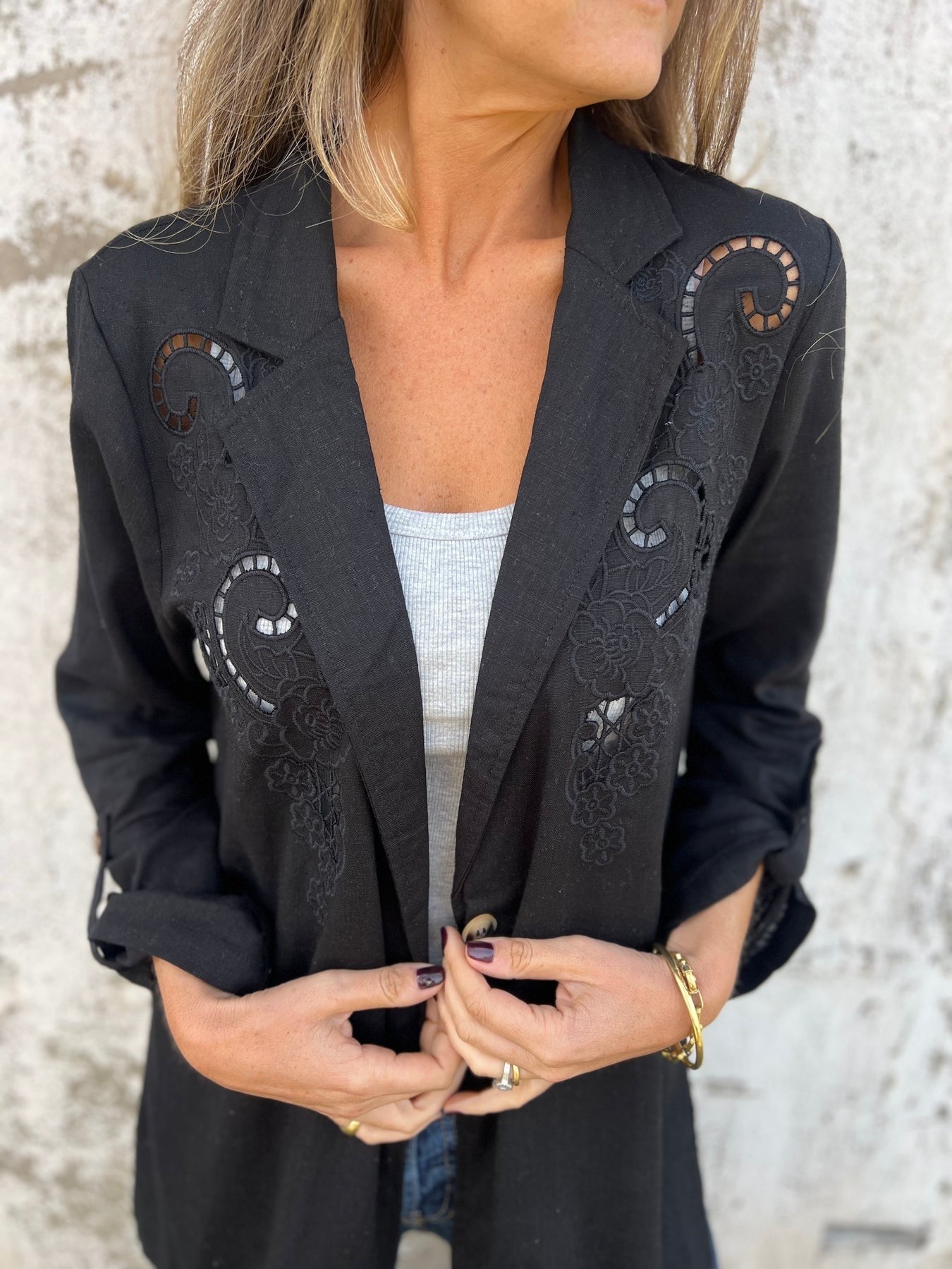 Blazer con bordados de encaje | Sienna