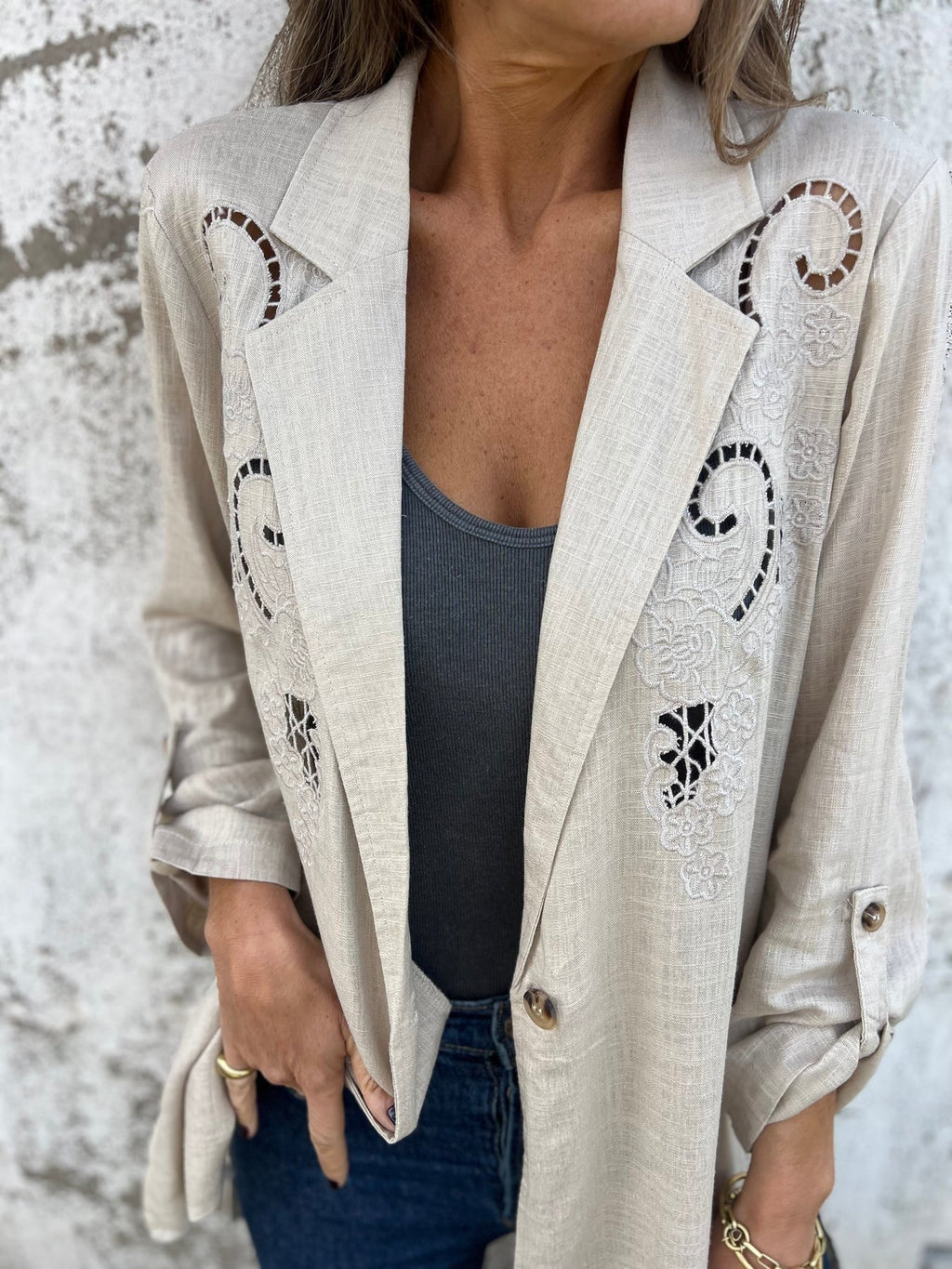 Blazer con bordados de encaje | Sienna