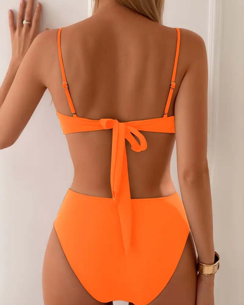 Bikini bandeau de talle alto con detalle dorado | Marcelle