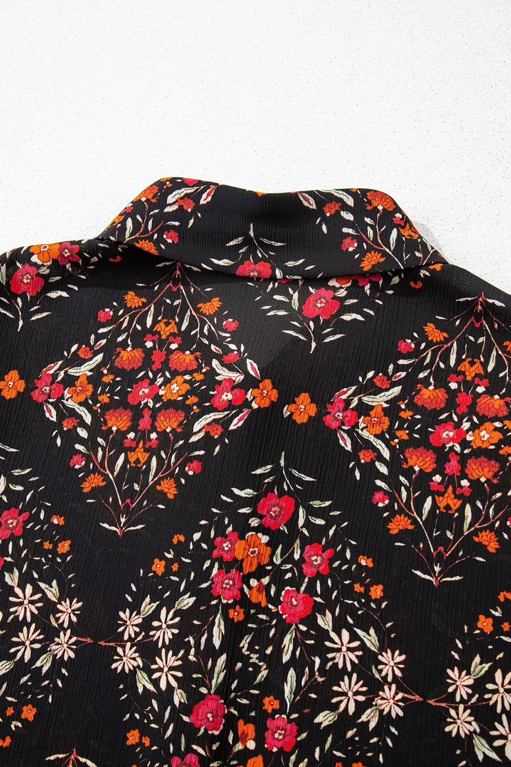 Camisa vintage con estampado floral y botones | Rita