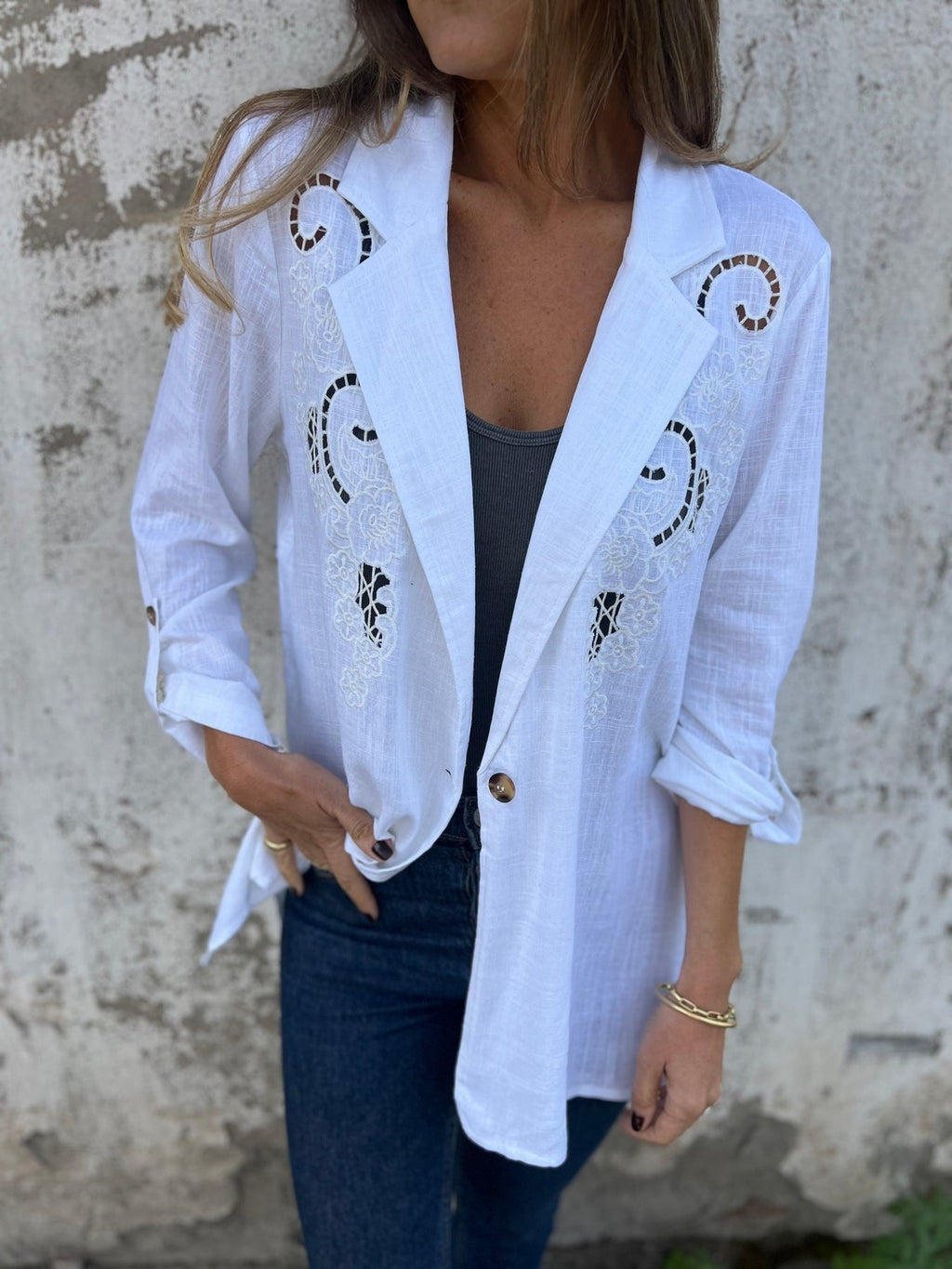 Blazer con bordados de encaje | Sienna