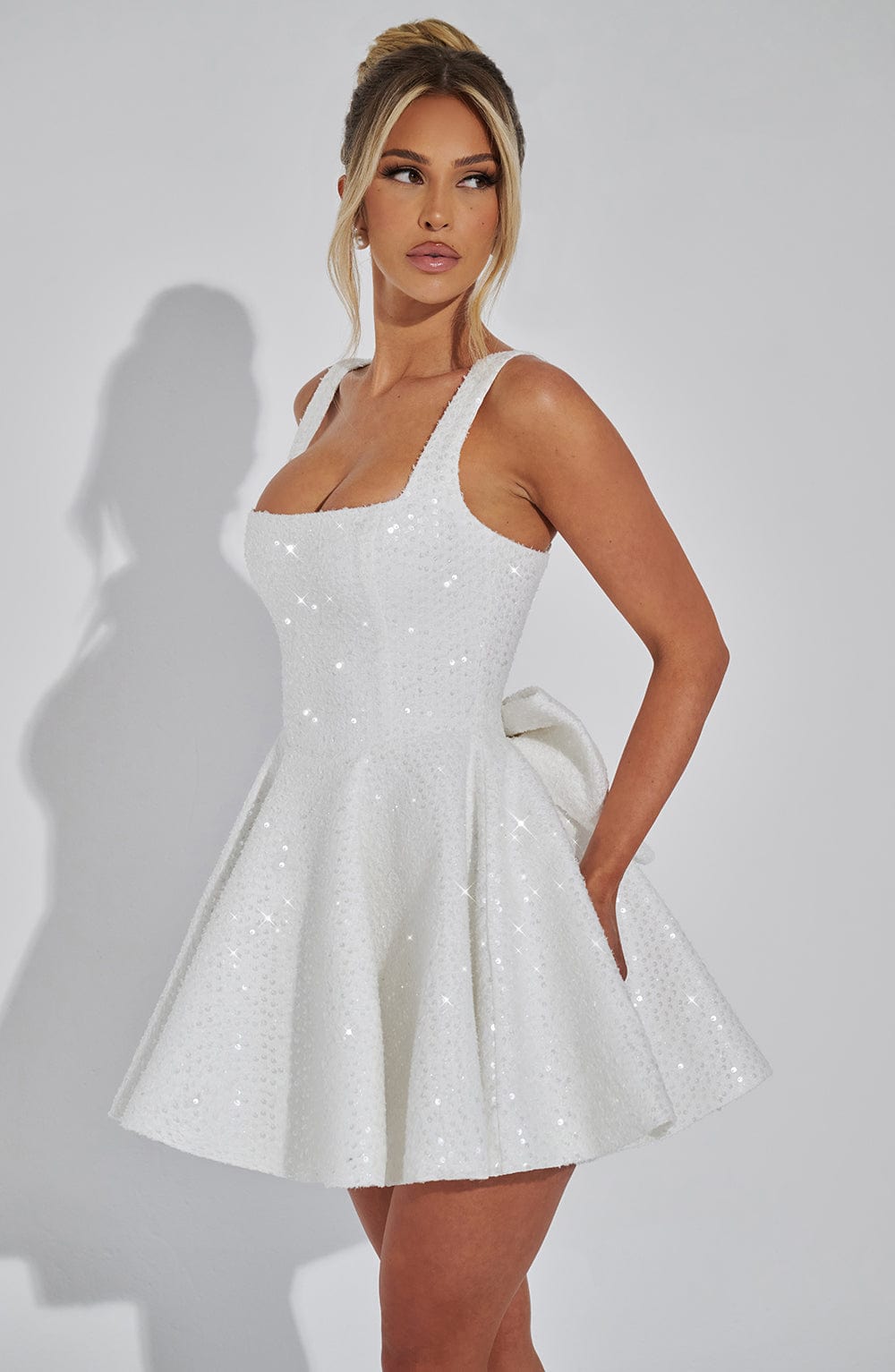 Vestido mini con lazo | Dorothy