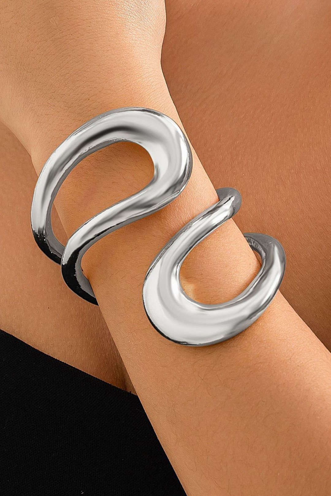Pulsera asimétrica escultórica | Vera