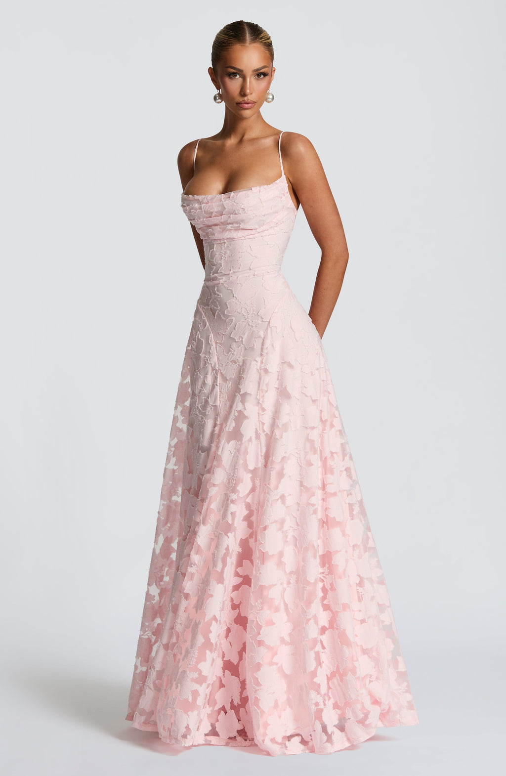 Vestido largo con apliques florales | Francisa